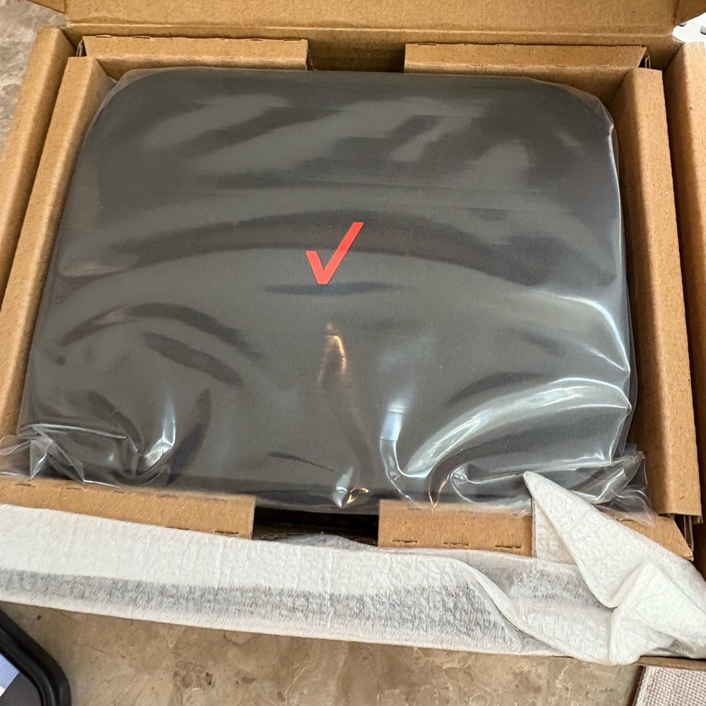 Verizon Stream TV Model JS8V Verizon Streaming TV Box Stream New In Box